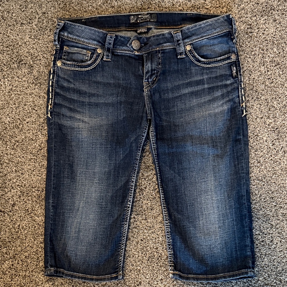 Silver Jeans Women's Dark Blue Tuesday Bermudas